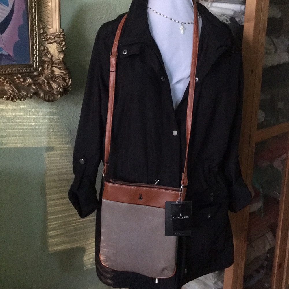 ♥️London Fog Crossbody ♥️